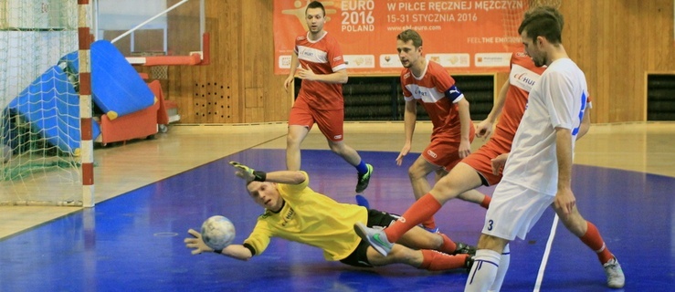 Dwie kolejki i aż czterech wygranych - Elbląska Liga Halowa