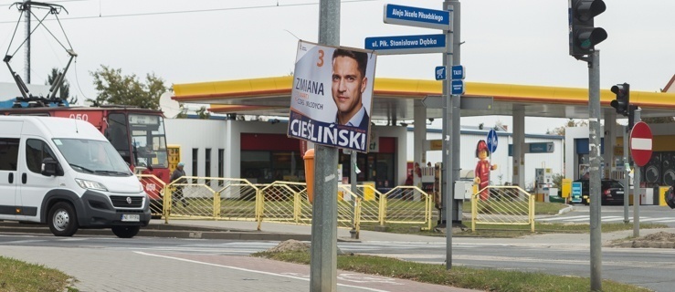 Który komitet zostawił największy bałagan po wyborach?