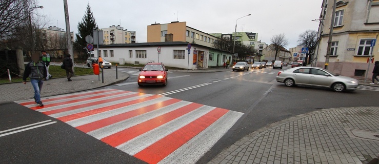 Co zrobić z problematycznym skrzyżowaniem Robotnicza-Jaśminowa?