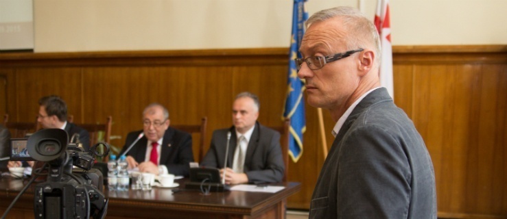 Bezprawie, recepta PiS na sanację prawa