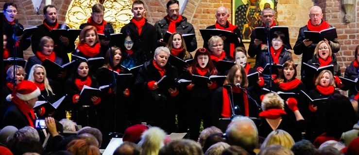 Chór Cantata wyśpiewa pomoc Paulinie Hebel w walce z chorobą nowotworową