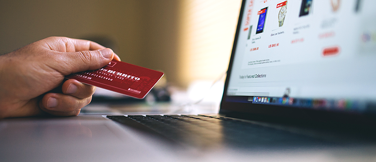 Nie wiń urzędnika. Powodem problemów w okienku może być system informatyczny