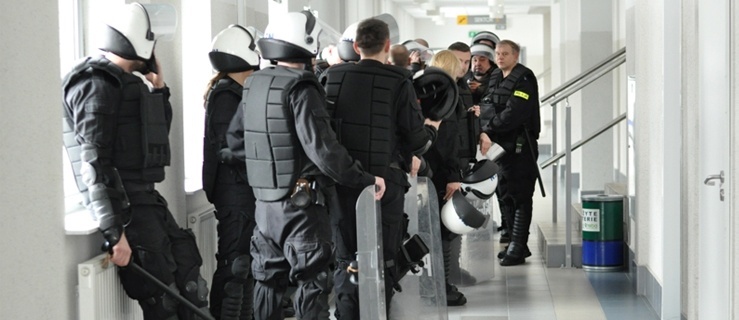 Policjanci ćwiczyli zabezpieczenia imprez masowych 