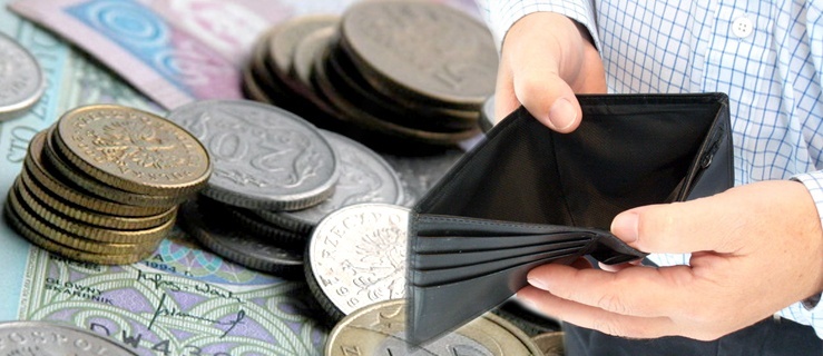 3361,37 zł – tyle średnio zarabialiśmy w 2015 roku