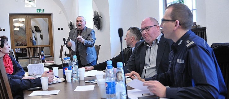 Konsultacje i policyjne podsumowanie roku