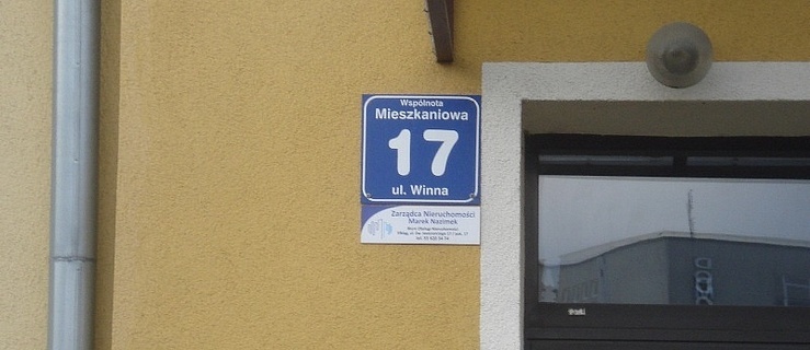 Straż Miejska sprawdza oznakowanie posesji