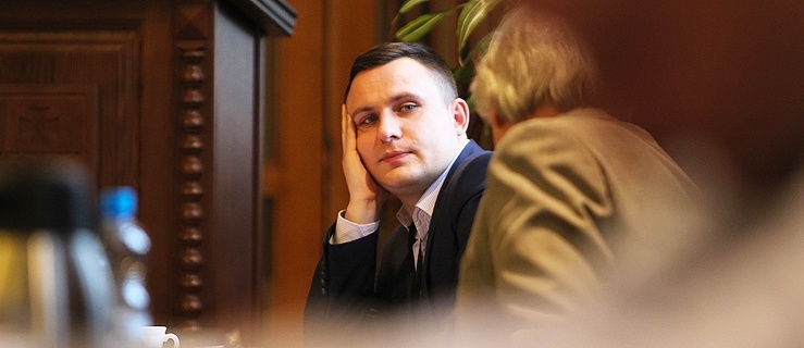 Od młodzieżówki PiSu do pracy w Urzędzie Miejskim