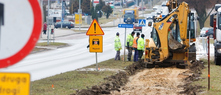 Przy Królewieckiej powstaje nowy chodnik