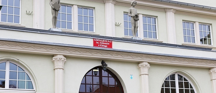 Wsparcie i podziękowanie dla nauczycieli i dyrekcji Gimnazjum nr 2 im Sybiraków w Elblągu