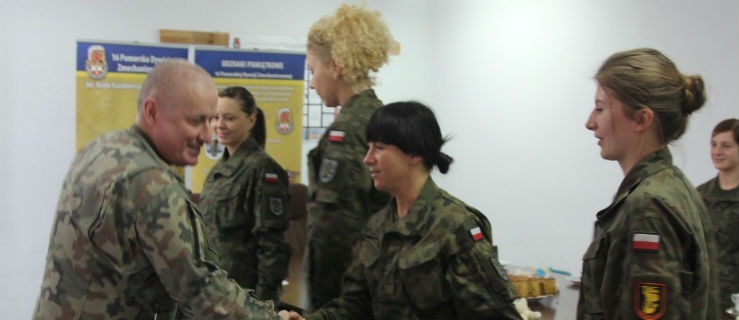 Dzień kobiet na poligonie