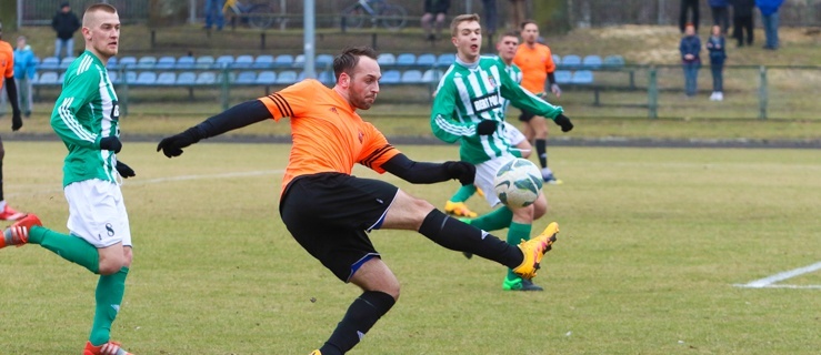 Bezbramkowo na inaugurację przy Krakusa (+ foto)