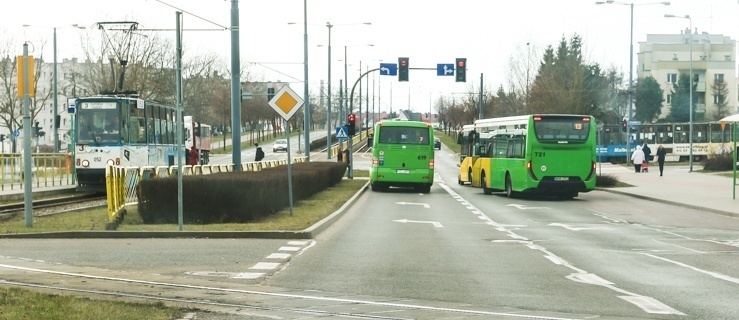Czy elblążanie nawiązują rozmowy podróżując środkami komunikacji miejskiej? (sonda)