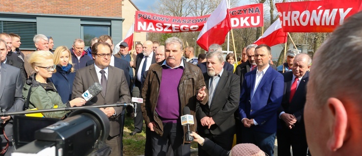 Minister Gróbarczyk kontra rybacy w Tolkmicku (zdjęcia)