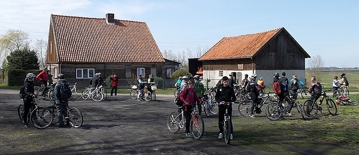 Rowerami wybrali się do Oleśna