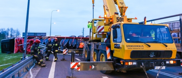 Wypadek na „berlince”. Droga jest nadal zablokowana