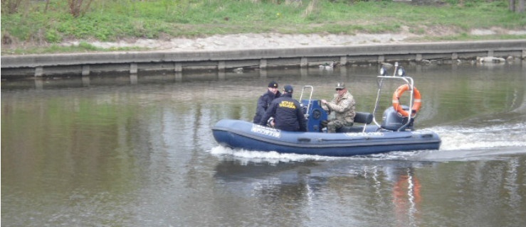 Pilnują porządku nie tylko na lądzie, ale i na wodzie
