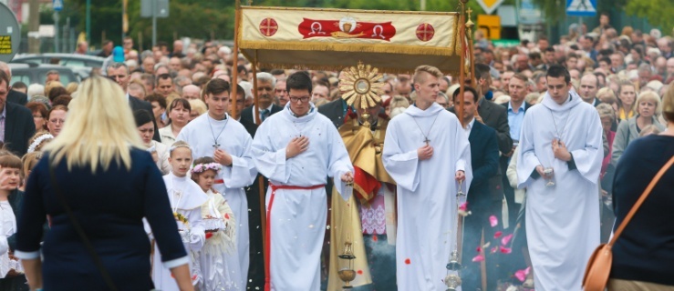 Boże Ciało i procesje w Elblągu - zobacz fotorelację