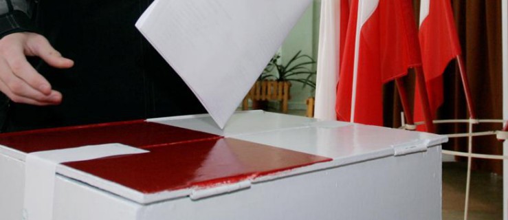 Referendum będzie czy nie? PKW jeszcze wstrzymuje się z komunikatem