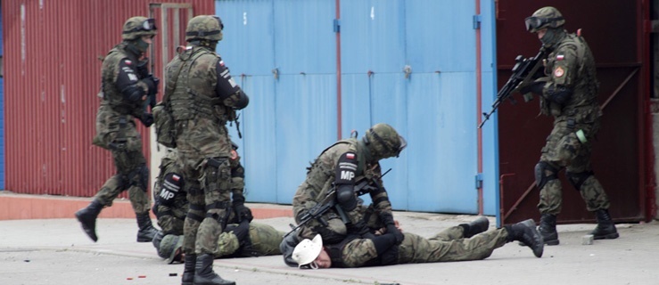  Zatrzymani w Olsztynie pod zarzutem terroryzmu 