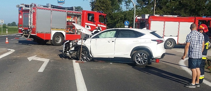 Uderzyła leksusem w koparkę. Utrudnienia w ruchu na „siódemce” 