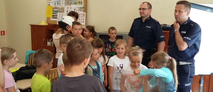 Policjanci na półkoloniach