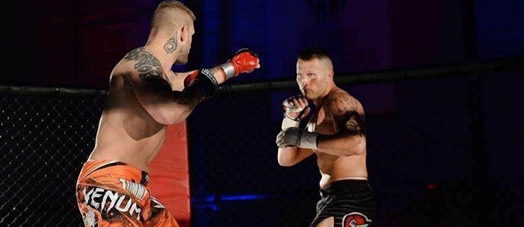 Elbląski fighter w brytyjskim oktagonie (+foto/wideo)