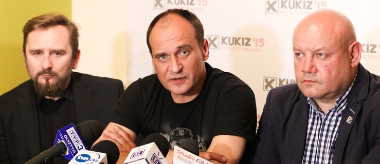 Poseł Andrzej Kobylarz pierwszy z prawej