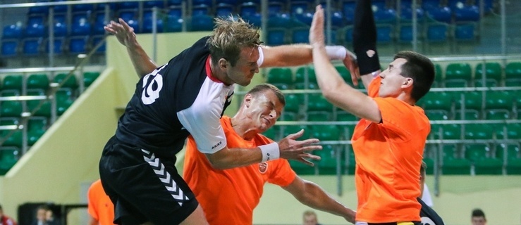 Efektowna wygrana Meblarzy z aspirantem do Superligi (+ foto)