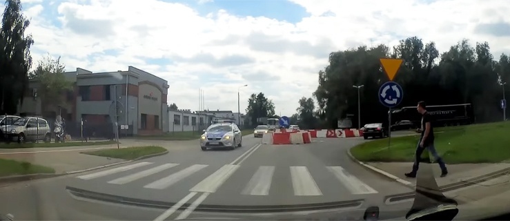 Policja złamała przepisy? Zobacz video