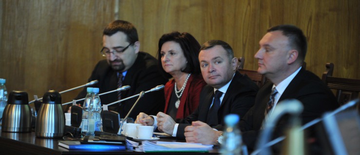 Jest szansa na bezpłatne parkowanie, przesunięcie terminu podwyżek i obniżenie czynszów