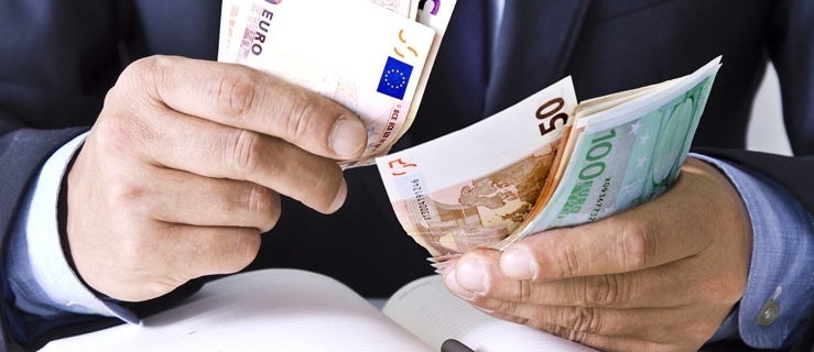 Jak tanio kupić euro?