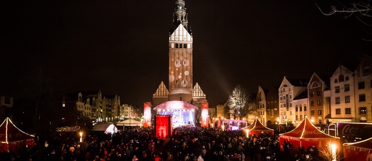 Fotorelacja: Świąteczna impreza Coca-Coli, występ Ewy Farny oraz pokaz sztucznych ogni.
