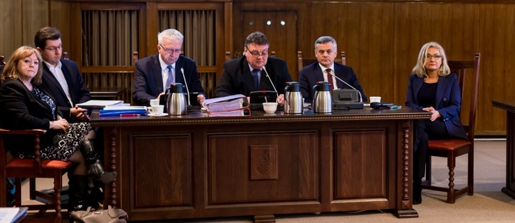 Druga debata oświatowa przeszła bez echa. Elbląg jest gotowy na zmiany? (+foto)