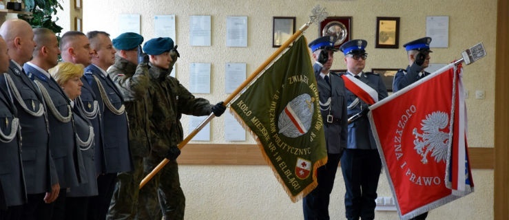 Odzyskali sztandar weteranów. Elbląska komenda uhonorowana Kombatanckim Krzyżem Zwycięstwa