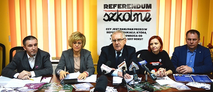 Konferencja w sprawie reformy oświaty. Nie tylko ZNP zbiera podpisy