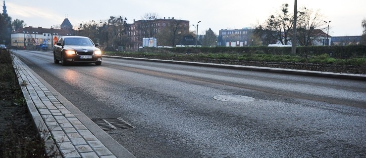 Drogi 503 i 504 z Elbląga do Tolkmicka i Braniewa postrachem kierowców na Warmii i Mazurach