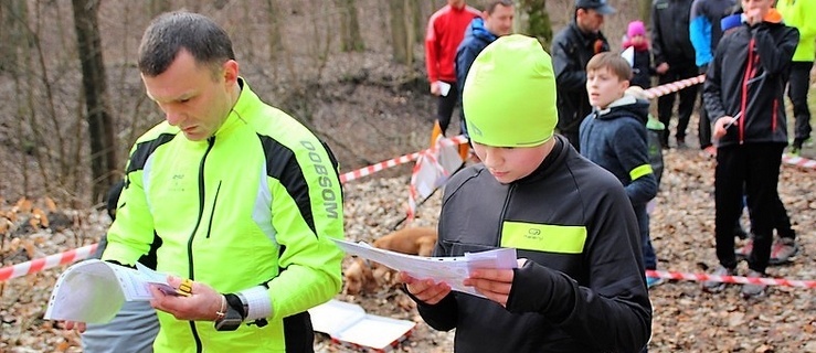 Biegacze na orientację wrócili do Bażantarni