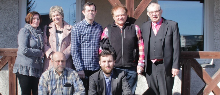 Nowy Zarząd Oddziału od lewej: Elżbieta Rydzyńska, Barbara Krajnik, Leszek Marcinkowski, Zbigniew Kędziora, Leon Jasiński. Niżej: Krzysztof Rydzyński, Kamil Zimnicki,