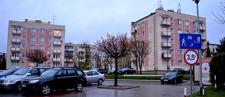 Miejsce zdarzenia – osiedlowy parking przy ulicy Kosynierów Gdyńskich,