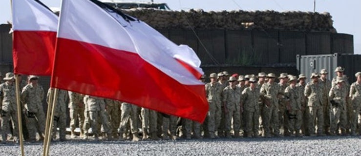 Elblążanki wspominają poległych żołnierzy. „Łączy nas jeden ból”.