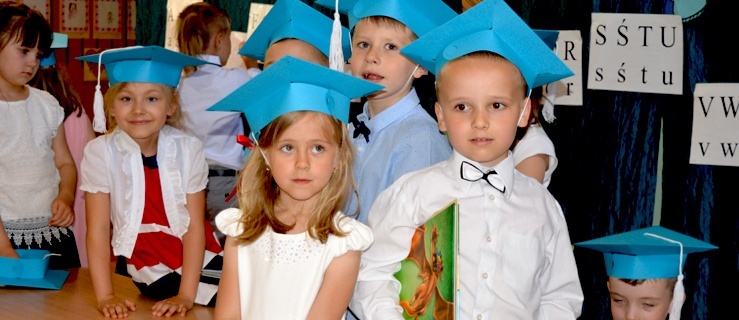 Rozstania nadszedł czas. Najmłodsi elblążanie zakończyli edukację przedszkolną (+ zdjęcia)