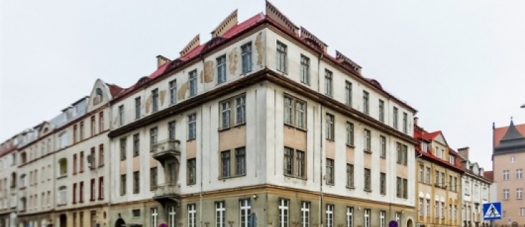 Przeprowadzka urzędników do budynku przy Trybunalskiej 7 coraz bliżej 