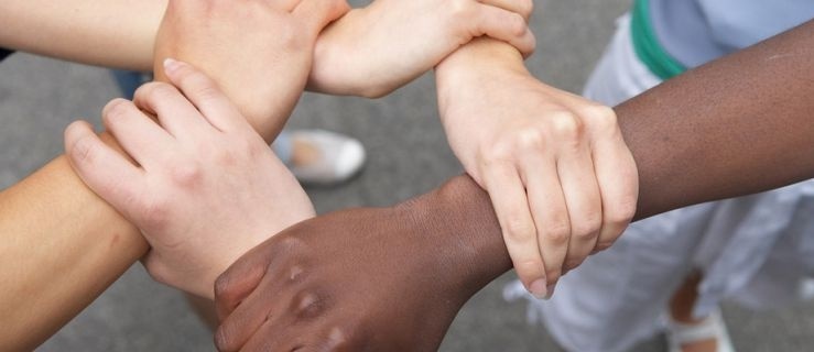 Już 300 tys. cudzoziemców z pozwoleniami na pobyt w Polsce