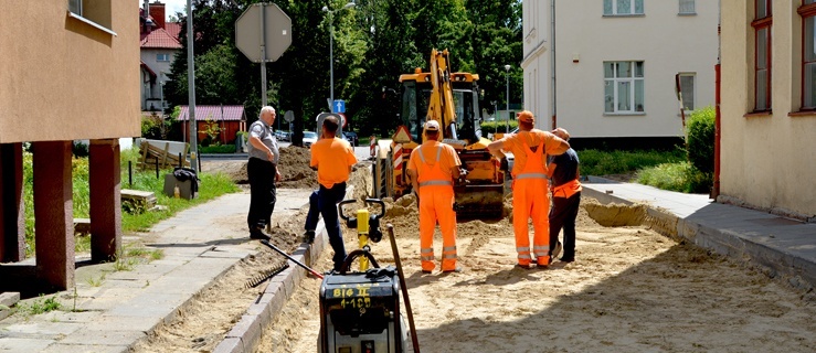 Roboty drogowe na ul. Powstańców Warszawskich,