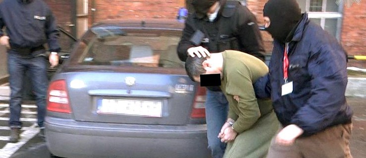 Oskarżony o morderstwo jednak nie przyznał się do winy (video)