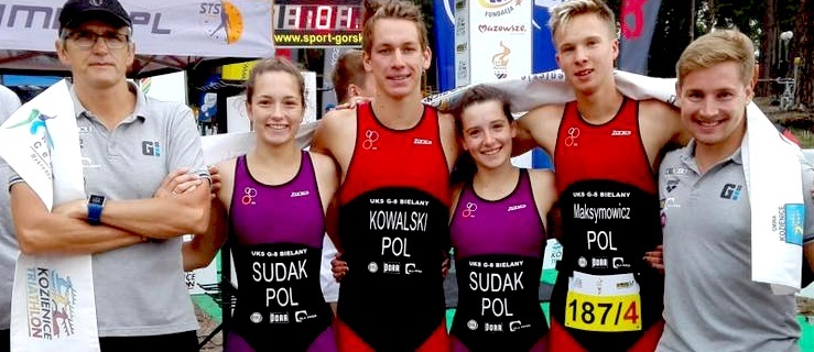Od lewej: Cezary Figurski, Zuzanna Sudak, Jakub Kowalski, Magdalena Sudak, Tomasz Maksymowicz i Jakub Maślanko;