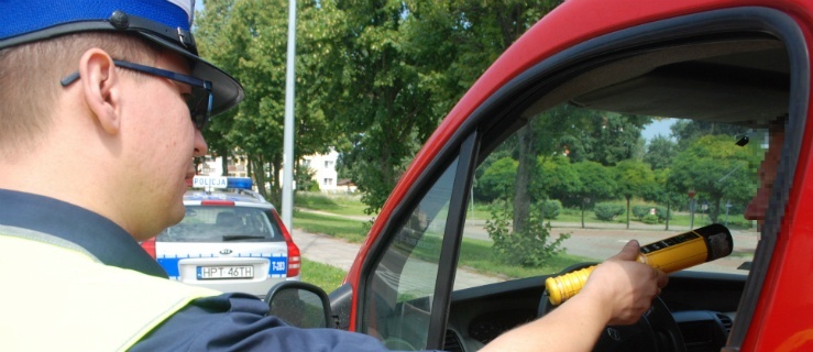 Ostatni weekend wakacji to czas powrotów. Zachowajmy większą czujność na drodze!