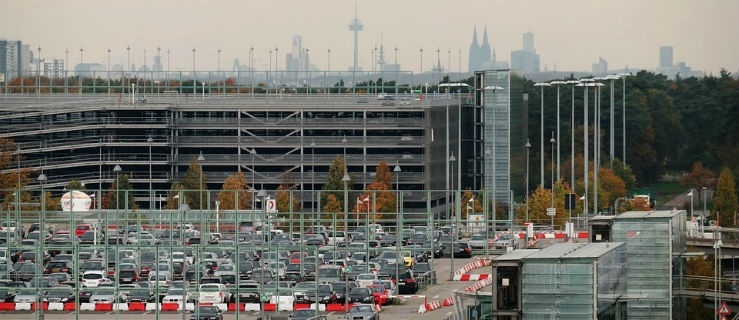 Własny parking przy lotnisku - czy to jest odpowiedni pomysł na biznes?