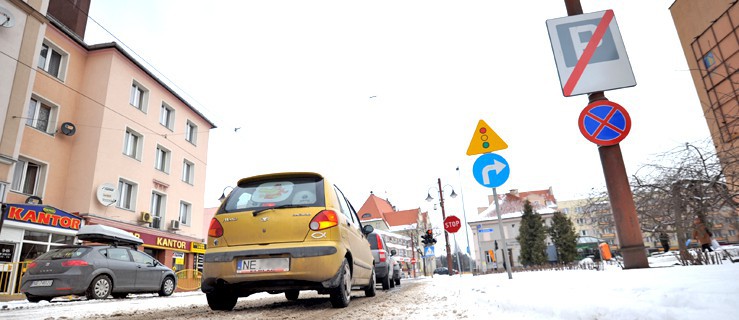 Daj nam znać. Trzeba zlikwidować nakaz skrętu w prawo na ul. 1 Maja