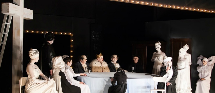 Październik w Teatrze Sewruka. „Sceny miłosne dla dorosłych” i inne propozycje